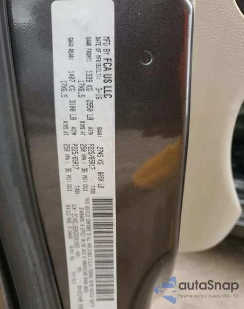 2016 Chrysler Town & Country Touring z USA, uszkodzony, nr VIN 2C4RC1BGXGR301003